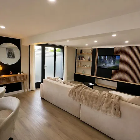 Le Cosy De T3 De Standing Jardin Parking Prive 아파트 모뵈주