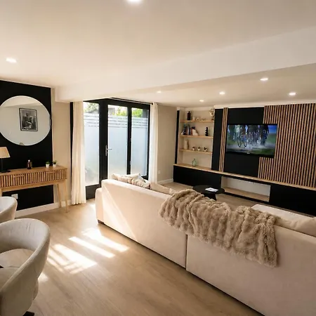 Le Cosy De T3 De Standing Jardin Parking Prive *